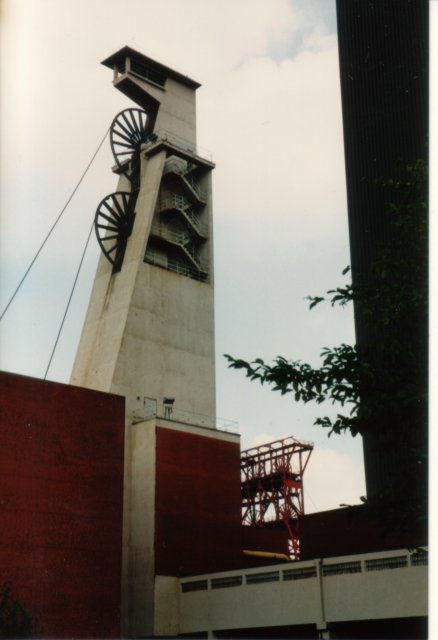 Consol4_9.JPG
