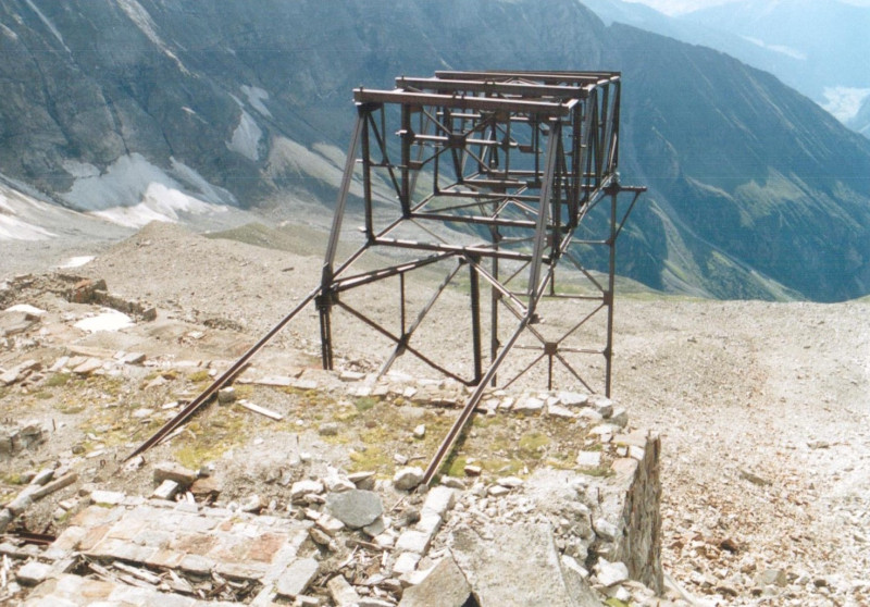 2004 07.jpg