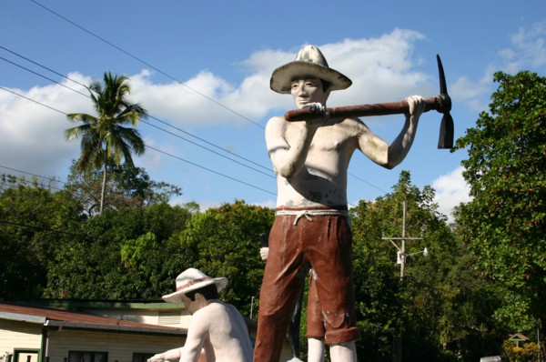 Costa Rica Bergarbeiter1.jpg