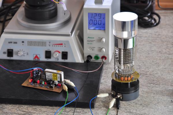 Photomultiplier mit BICRON 408 Plastik-Szintillator