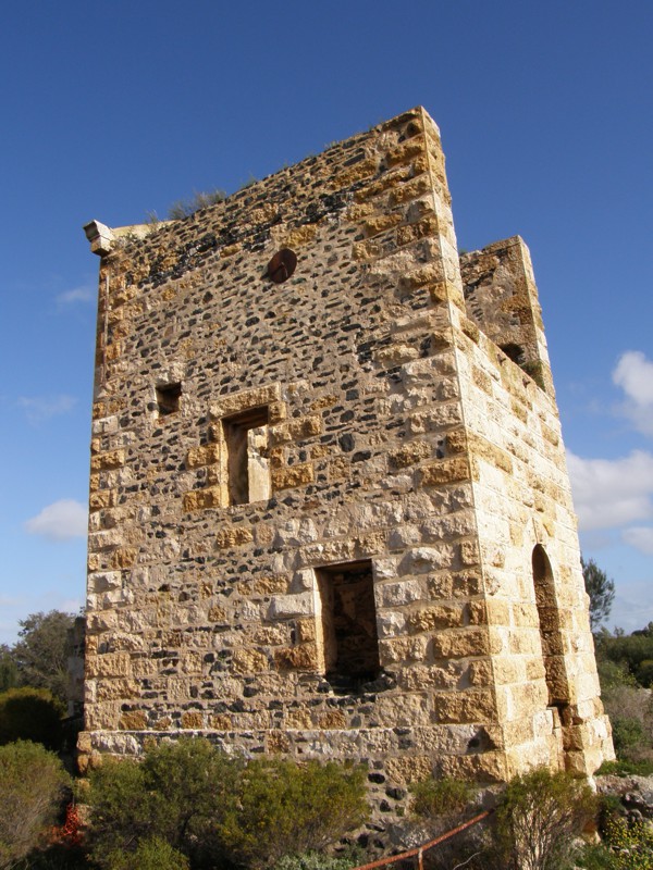 Ein altes Maschinenhaus der Walleroo Mines in Kadina.