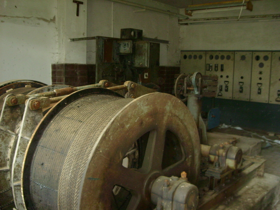 Heute noch vorhandene Fördermaschine der Grube Cäcilia am Originalstandort