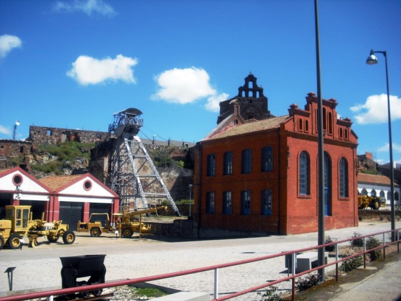 Parque de los Mineros Almaden.jpg