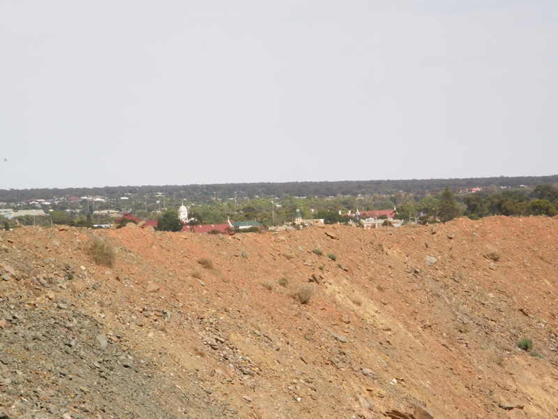 Das Zentrum von Boulder vom Superpit Lookout.