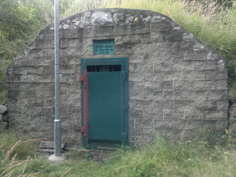 Bergwerk Jilove  Stolln 1.jpg
